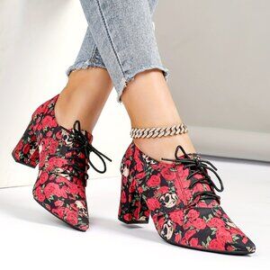 (SOLD) Women's SKULL & ROSE Pattern- Chunky Heels- Fashion Lace Ups- Size10.5